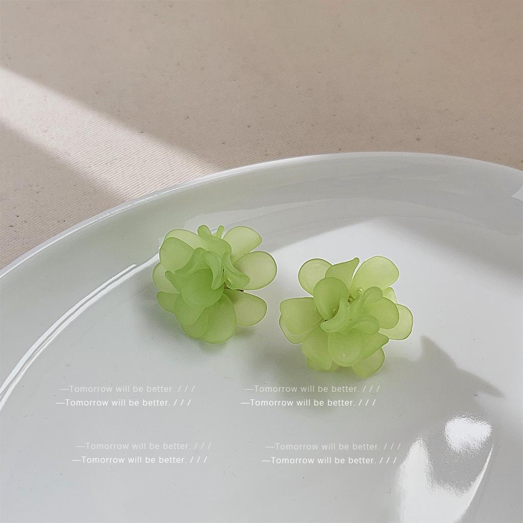Green Floral Earrings - Japanese Korean Sweet Tea Series, High-End Whitening Ear Accessories