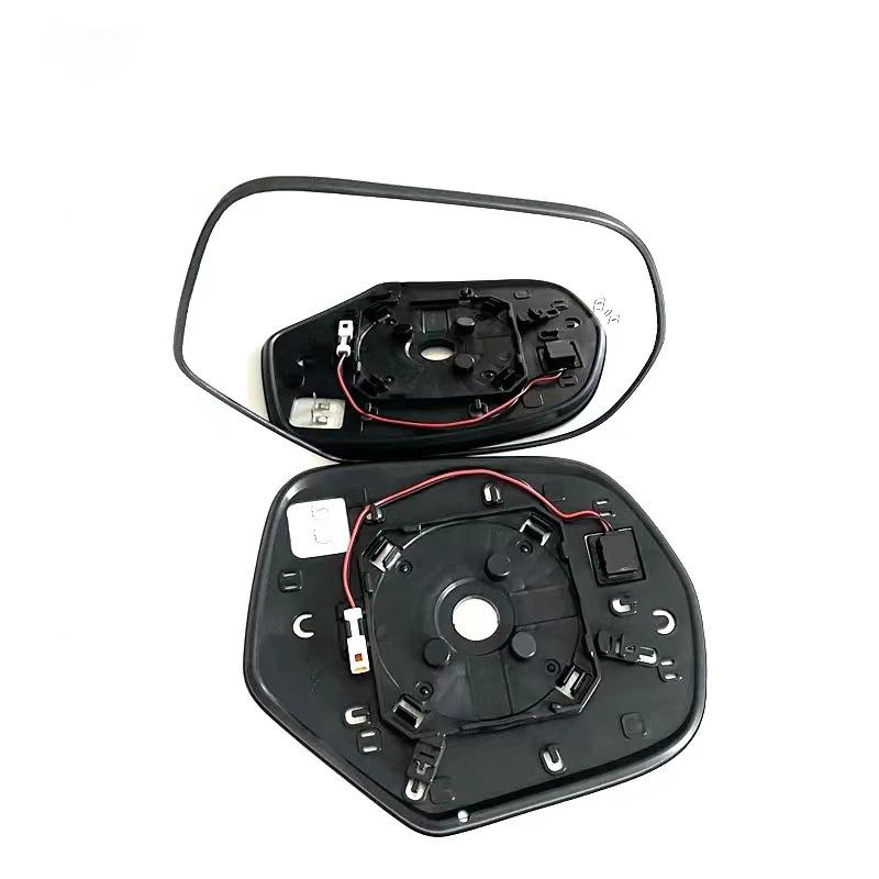 Замена стекла зеркала заднего вида с подогревом для Mitsubishi L200 2018-2020