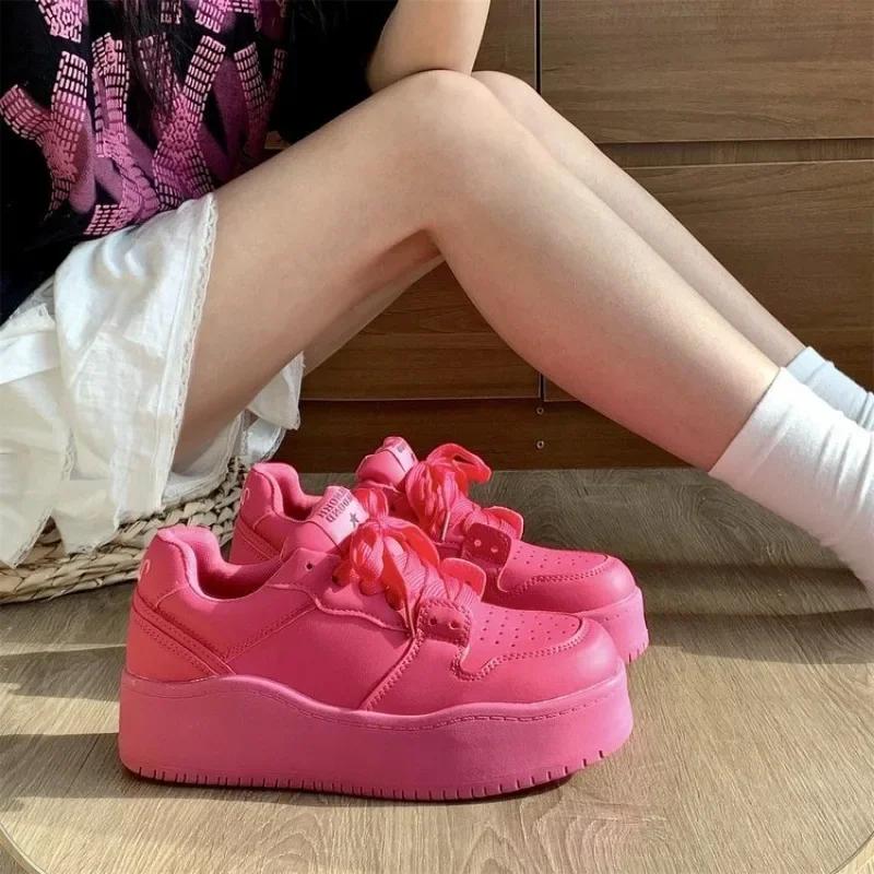 Мода 2024 года. Новые туфли для женщин. Женская обувь на шнуровке. Вулканизированная обувь на весну и осень. Дышащая, прочная, повседневная, удобная спортивная обувь на платформе.