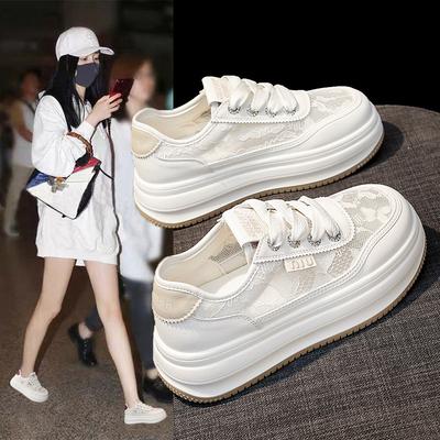 Новые маленькие белые туфли универсальные летние дышащие туфли на платформе женская обувь полая сетка спортивная повседневная обувь для скейтборда