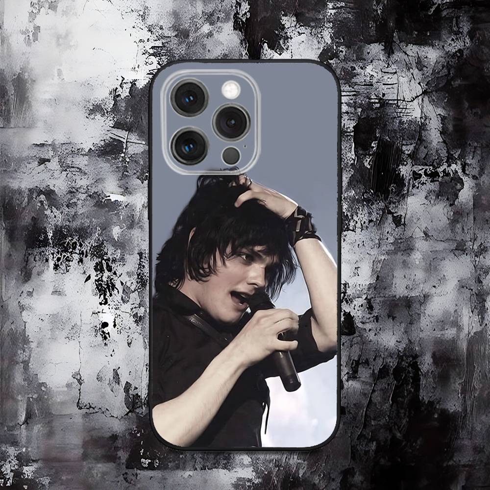 Милый Чехол для Телефона с G-Gerard Way Для iPhone 16,15,14,13,12,11,Pro,Max,Plus,X,XS,SE,E,Mini,Мягкий Силиконовый Черный Чехол