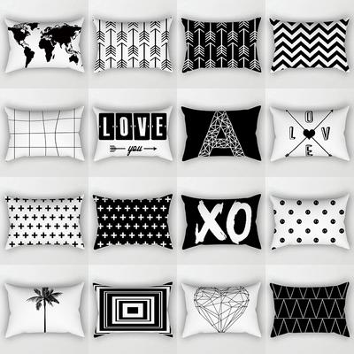 Чёрной-белые наволочки для автомобильной подушки
