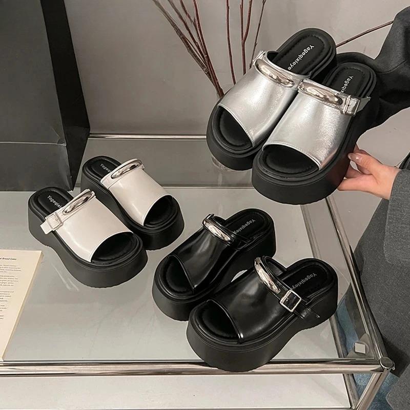 Модные женские туфли на платформе, шлепанцы, летняя обувь, повседневные сандалии с открытым носком, новая модная обувь с ремешком на пятке 2025, женский тренд Zapatos De Mujer