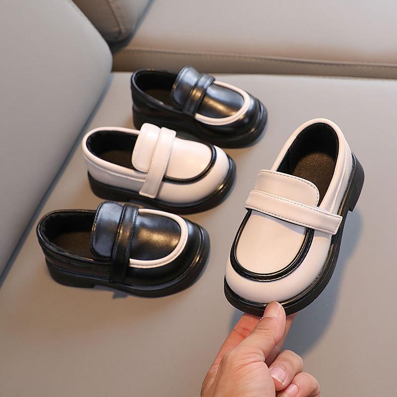 Для маленьких девочек, детей, весна-осень, красивые женские повседневные универсальные туфли в британском стиле, простой дизайн, износостойкая нескользящая кожаная обувь
