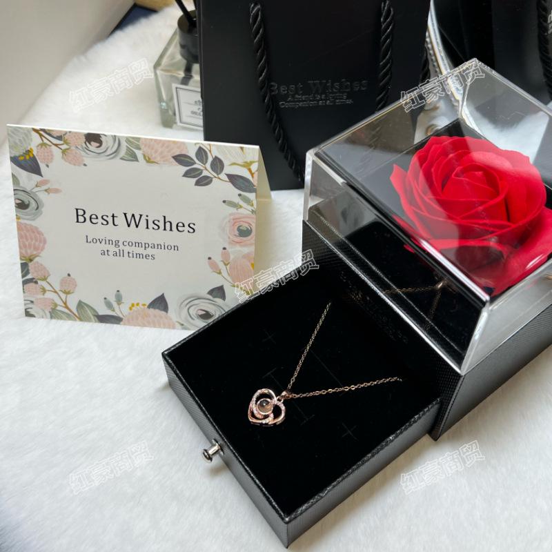 Подарочная коробка в форме сердца для розы и ожерелья: Набор из стабилизированных цветов на День святого Валентина и День матери