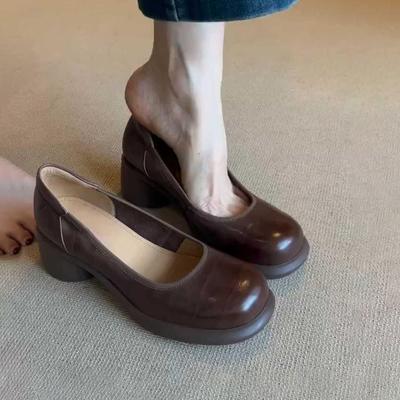 Версия из овчины~ ретро туфли-лодочки из неглубокой кожи женские с круглым носком на толстом каблуке на одном ремешке Мэри Джейн обувь в британском стиле маленькие кожаные туфли