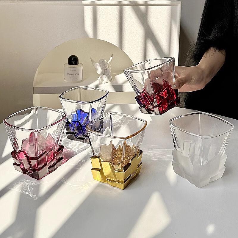 Artistic Ice Cube Whiskey Glass