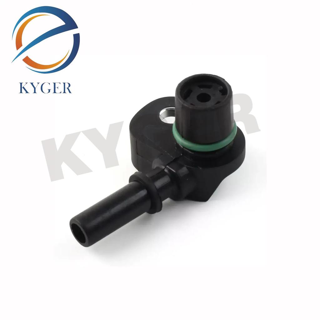 Suitable for Land Rover Discovery Range Rover Vacuum Pump Connector LR082226 High Quality Auto Parts AMEXIAOXU