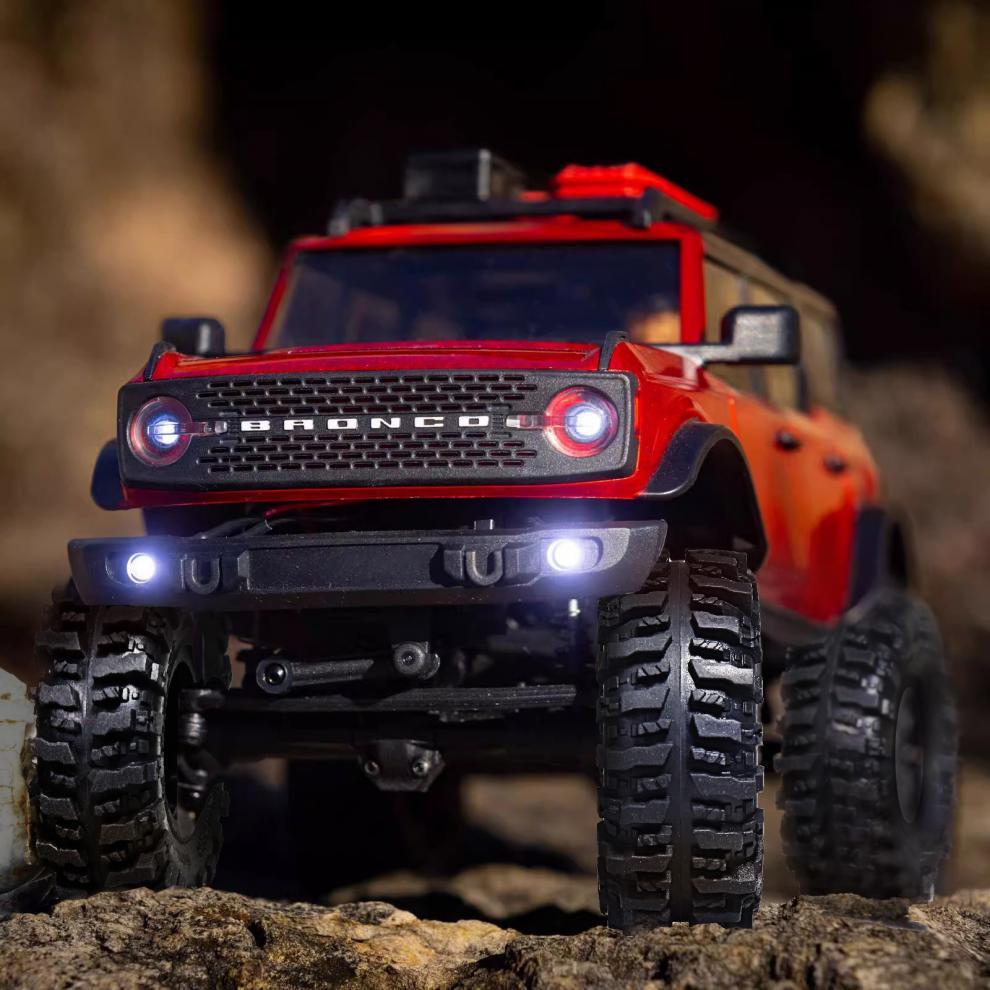 1/24 Scale Crawler Model: Red/Black/Silver Oval Metal Wheels with 1.0-Inch Flame Tires