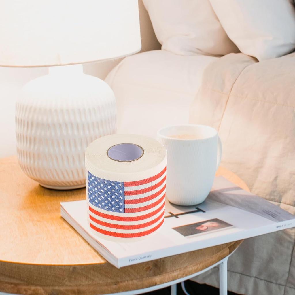 4 рулона туалетной бумаги с американским флагом, 3-слойная патриотическая туалетная бумага для декора ванной комнаты, 150 листов в рулоне, идеально подходит для праздников и повседневного использования