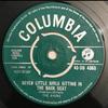 7inch Record AVONS - Seven Little Girls Sitting In The B 45DB4363 Columbia 1959 UK Rock Used