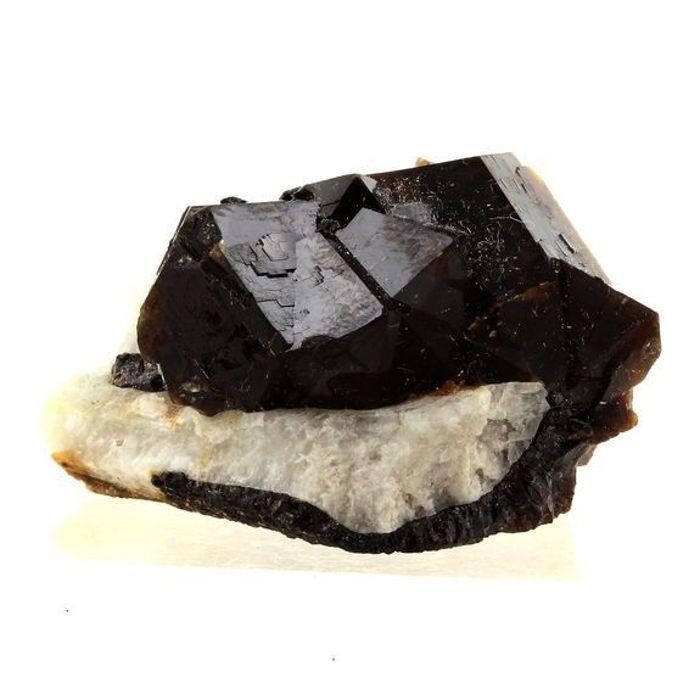 Pierres et Minéraux. Grenat. 91.0 ct. Balochistan, Pakistan.