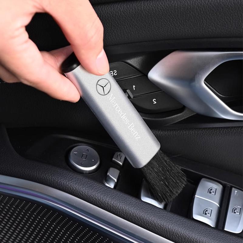 MEA4 Retractable Telescopic Car Duster Brush Portable Auto Interior Exterior Cleaning Tool For Mercedes-Benz GLC X253 X254 C-Class W2