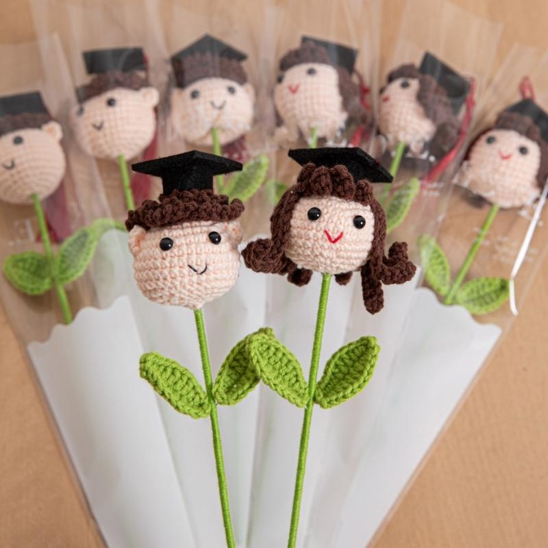 Мягкая пряжа Крючком Букет цветов для мальчика/девочки/собаки со шляпой выпускника Подарок за академические достижения для студентов и учителей