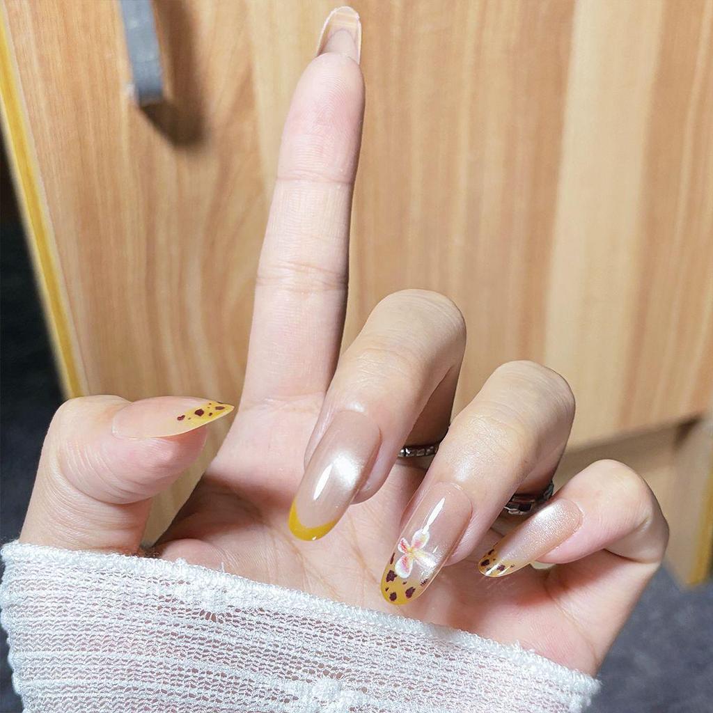 Korean Style Retro Yellow Leopard & Floral Press-On Nails - Sweet Clear Nude Fake Fingernail Stickers