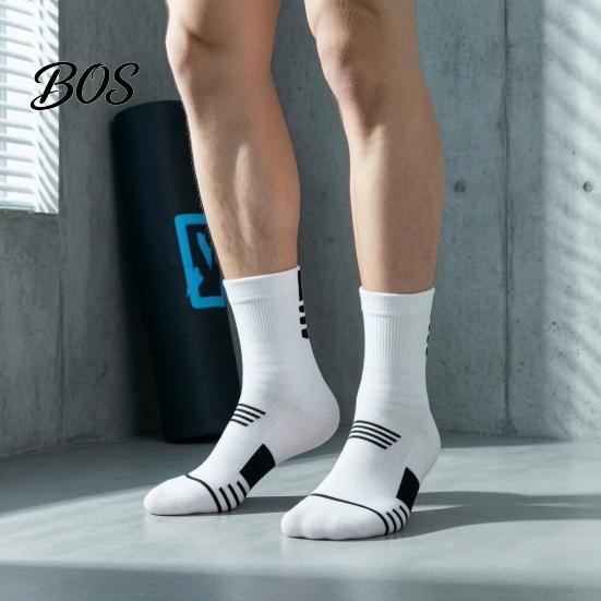 High Elastic Sport Socks 1 Pair Men's Crew Socks, Moisture Wicking Athletic Running Performance Basketball Soft Workout Casual Thin for Sports