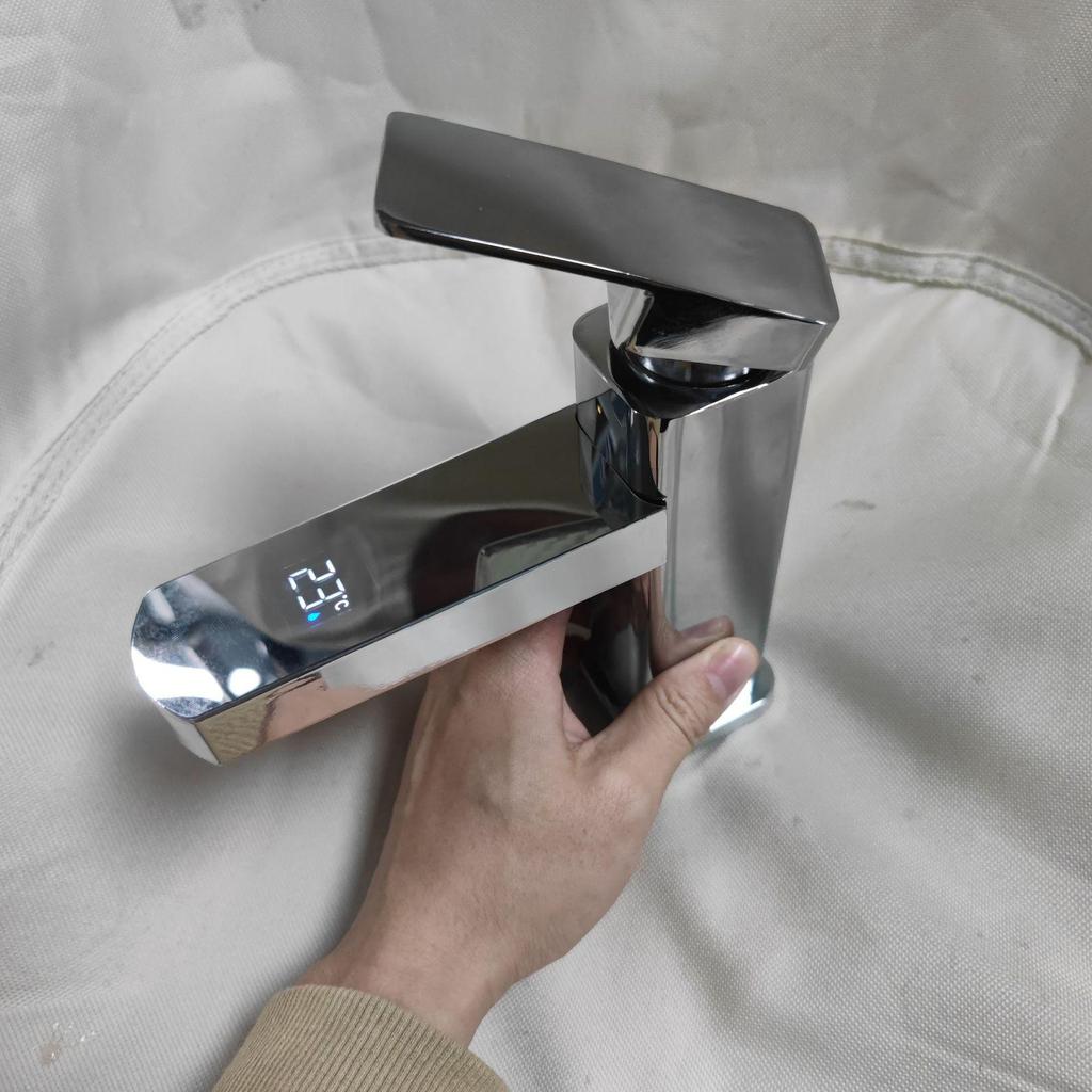 Digital Temperature-Control Faucet for Bathroom Sink