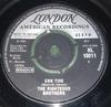 7-дюймовая пластинка RIGHTEOUS BROTHERS - Ebb Tide HL10011 London Records, 1965 UK Pop Б/У