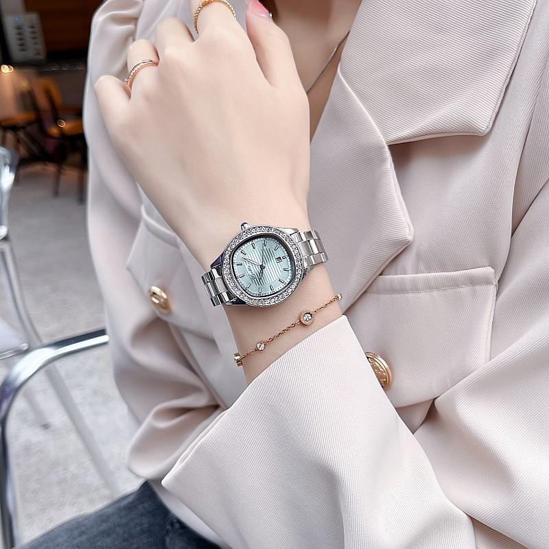 Fashion Diamond Watch Femininity Stainless Steel Strap Calendar Personalized Belt Watch Ladies Watch