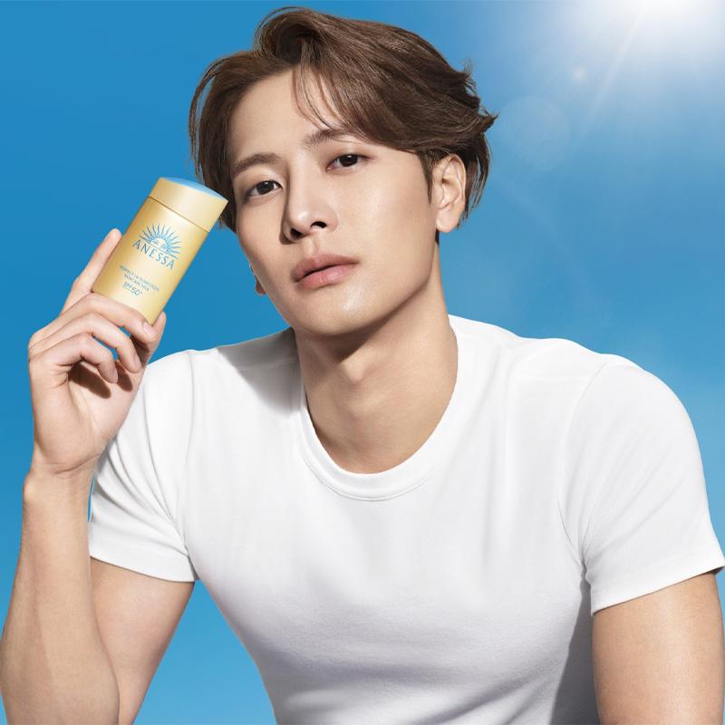 ANESSA Солнцезащитное молочко для ухода за кожей Perfect UV SPF 50+ PA++++ 60 мл