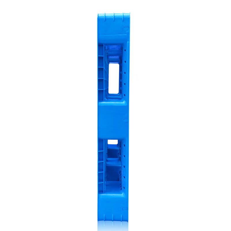 Explorer Rectangular Plastic Pallets