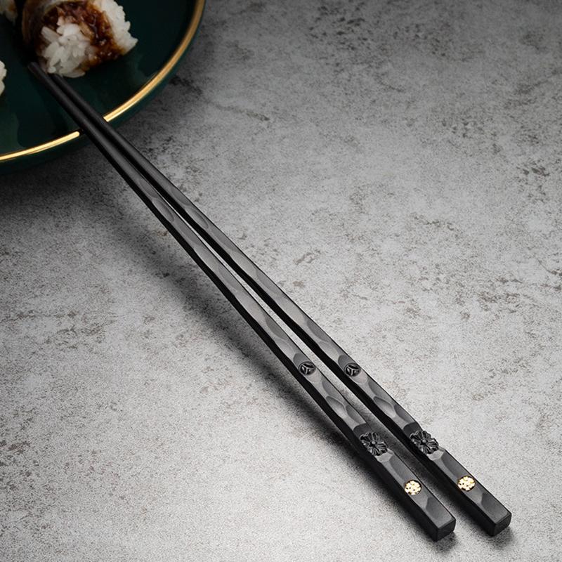 5 Pairs Black Japanese Chinese Chopsticks Eating Food Sushi Sticks Reusable Alloy Korean Chopsticks Set Healthy Kitchen Tableware