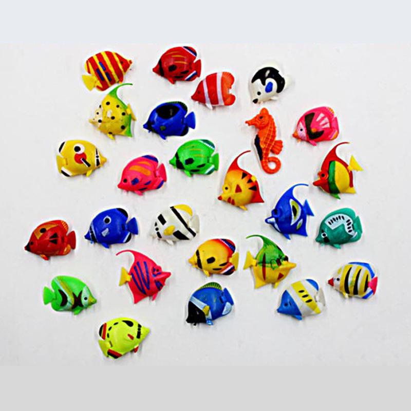 Мягкая резиновая плавающая золотая рыбка: Маленькая тропическая декоративная модель искусственной рыбки