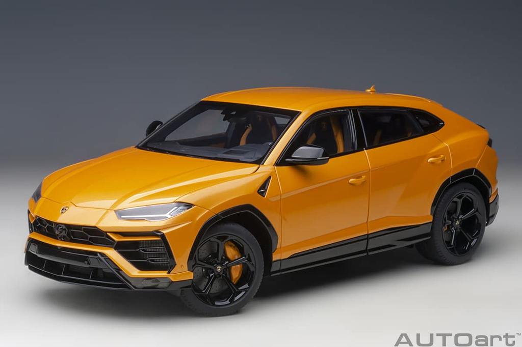 AUTOart Lamborghini Urus Pearl Orange Finished Product 1/18