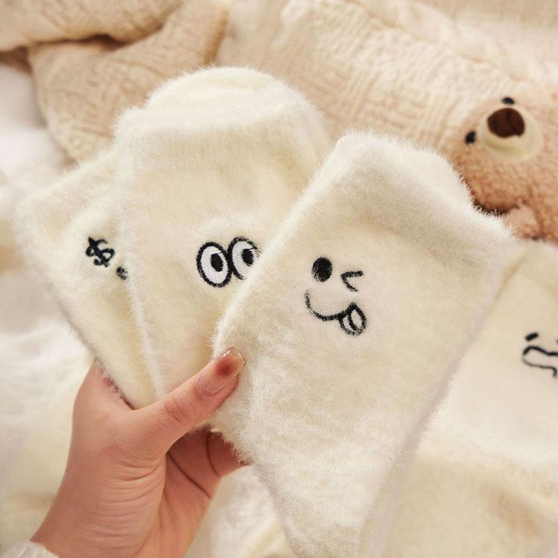 Women Funny Socks White Winter Warm Socks Smile Cute Kawaii Anime Floor Socks Lolita Y2k Thicken Fuzzy Socks