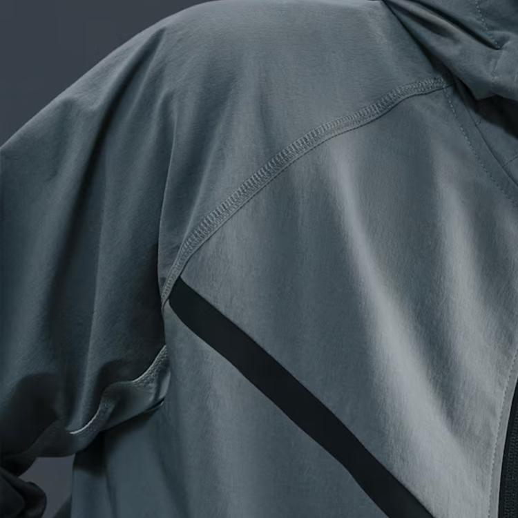 Nike Вестник Ветра Ф.К.. Мужская дышащая куртка Barcelona Tech HM4234-084