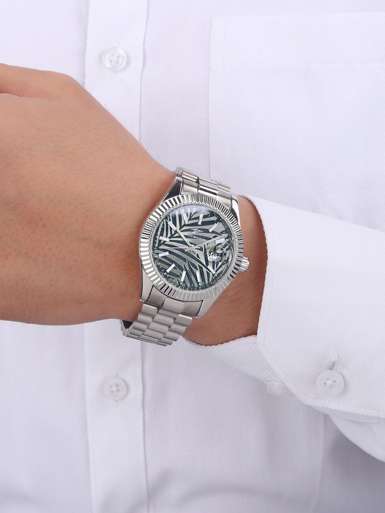 Ricecgo Exquisite Quartz Watch Business Style Silver Case Stainless Steel Strap Round Dial Suitable for Holiday Gifts and Daily Wear