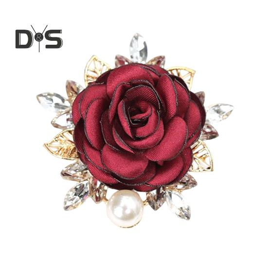 Женская брошь 3D Rose Leaf Искусственный жемчуг Стразы Лацкан Воротник Булавка Сумка Шарф Шляпа Украшение Брошь Выпускной Вечеринка Ювелирные изделия