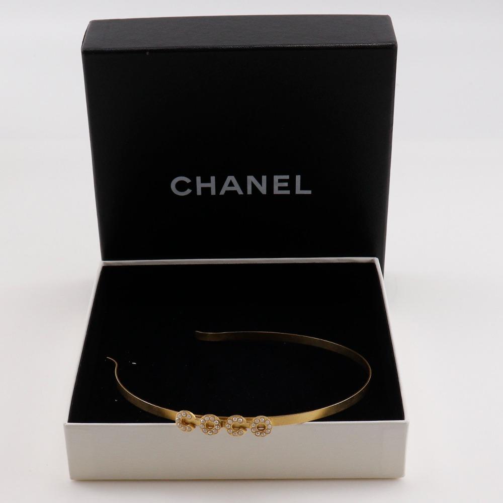 Chanel COCO повязка на голову Другие аксессуары 01A Позолота/Искусственный жемчуг Женщины Б/у