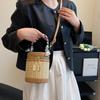 Соломенные круглые маленькие сумки через плечо для женщин, модные летние сумки в стиле бохо и дамские повседневные пляжные сумки-ведра для отпуска