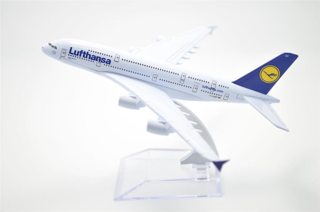 Династия Тан 16 см Lufthansa Airbus A380 Модель самолета из сплава Игрушка 1/400