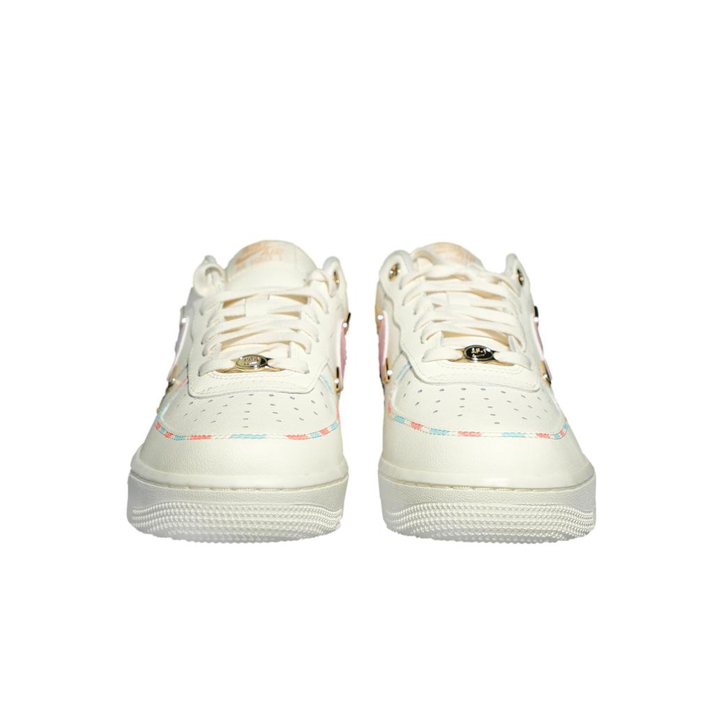 Nike Кроссовки Air Force 1 Low top для скейтбординга Женские Белые с золотым FV3654-111(Команда1114-)
