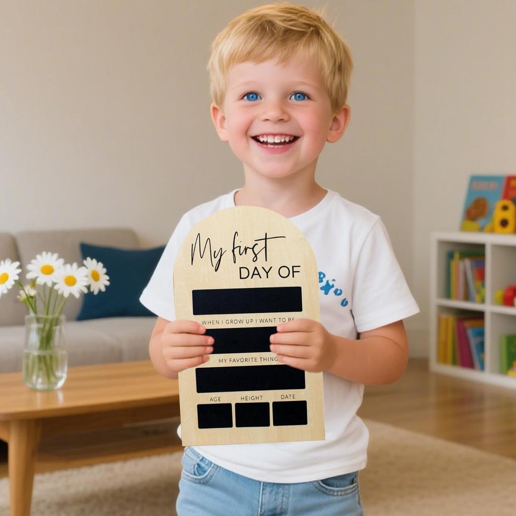 Portable 7X11Inch Chalkboard 1st Day Of School Sign Reusable Wood Board Last Day Of School Sign for Kids Lasting Memories