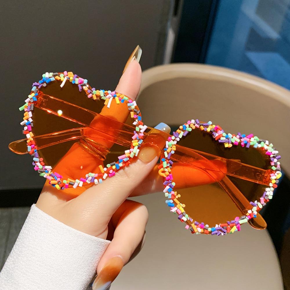 Heart Shape Love Heart Sunglasses Luxury Punk Sunglasses Trendy Vintage Sunglasses Party Eyewear