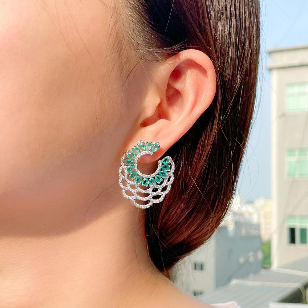WWJ Symmetric Hollow Out Green Cubic Zirconia Stud Earrings