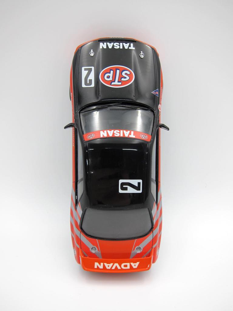 Inch Up Series Taisan STP 1992 Plastic Model 1/24 No.298 GT-R (Skyline GT-R [BNR32 Gr.A Specification])