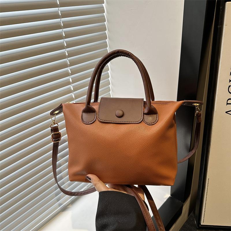 Сумка-пельмень женская 2025 весенний взрыв высококачественная наплечная сумка модная вставка контрастного цвета сумка-мессенджер высококлассная женская сумка