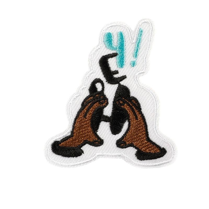 Вышитая этикетка вышитая наклейка мультфильм английский смайлик клейкая нашивка наклейка обувь и шляпа сумка аксессуары наклейка на ткань