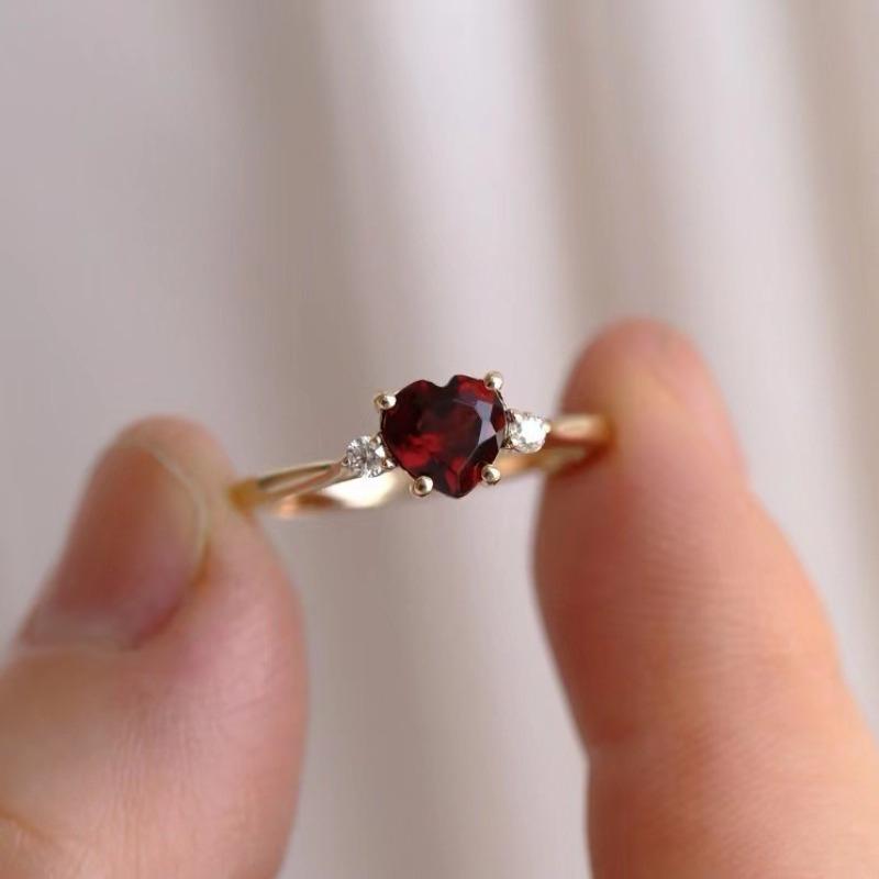 Простое и элегантное кольцо в форме сердца, предпочтительное в качестве подарка на выпускной/Рождество/День благодарения, универсальное для повседневной носки, с изысканным темпераментом.