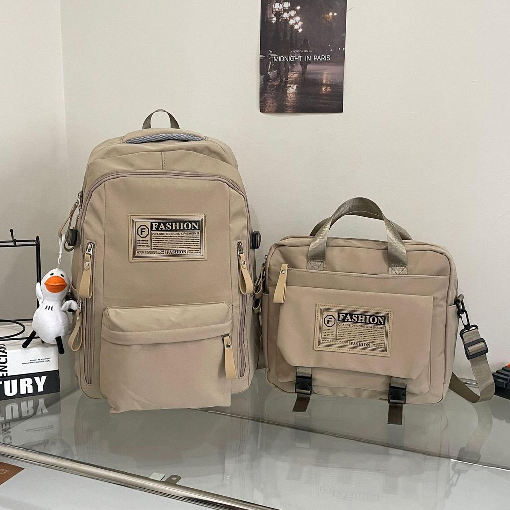 Fashionable Water-Repellent Student Backpack: Trendy High-Capacity Design for Couples