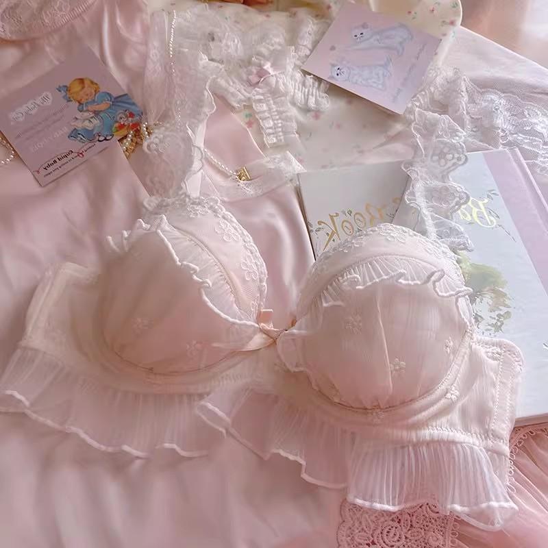 Женский сладкий бюстгальтер в японском стиле с маленькой чашкой, нижнее белье с эффектом пуш-ап, сексуальный беспроводной кружевной бюстгальтер, тонкое дышащее летнее белье