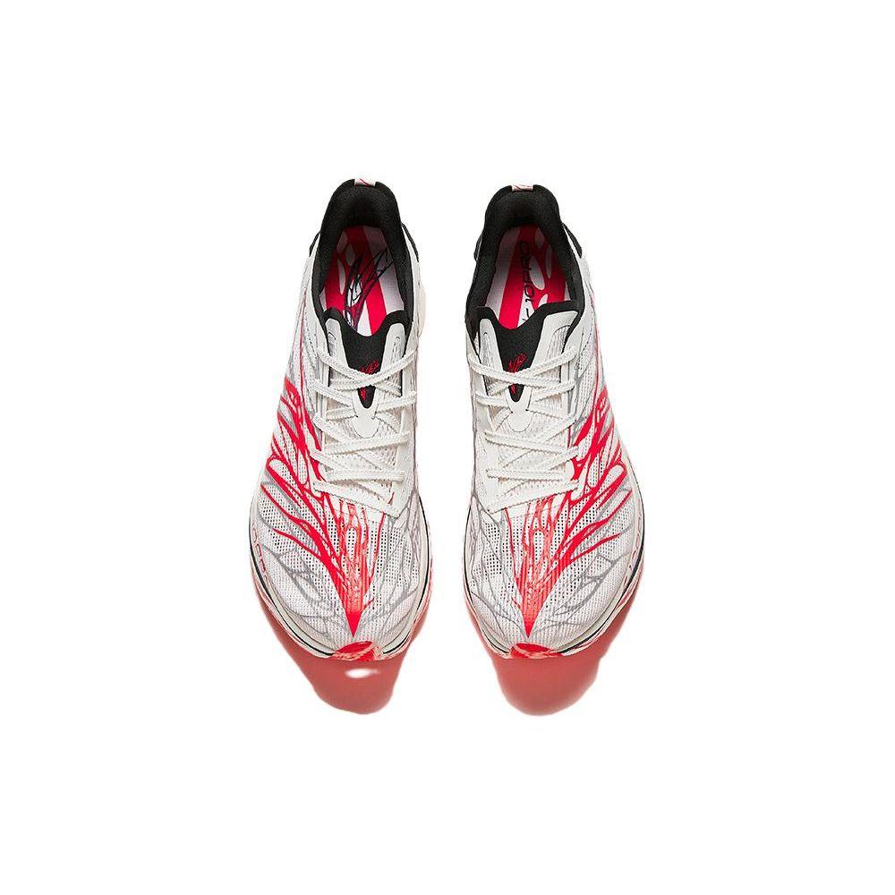 Anta C10 Pro Heartbeat Colorway Удобные амортизирующие нескользящие низкие кроссовки для бега для мужчин белые красные 112455568-2