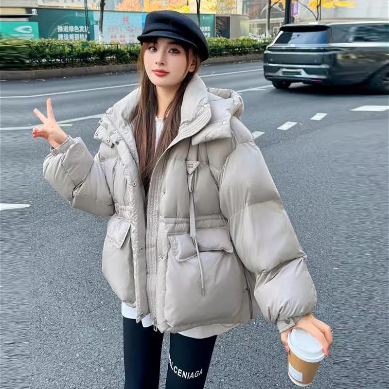 Hooded short down jacket women's winter fashion waist triangle label warm small white duck down jacket tide