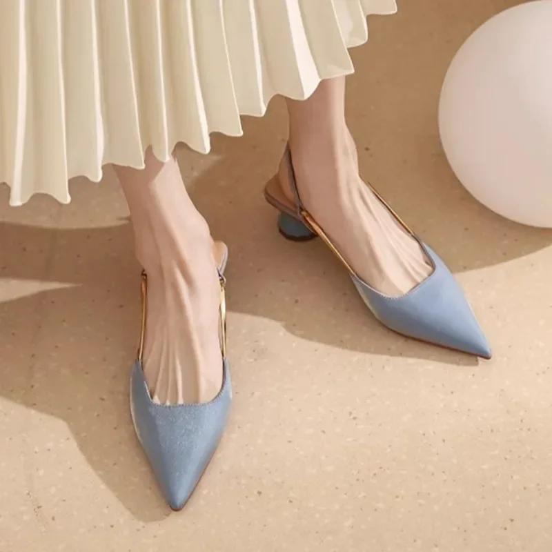 Мода 2024 Летние женские босоножки Элегантные заостренные офисные босоножки на низком каблуке Женские брендовые дизайнерские роскошные универсальные Zapatillas Mujer