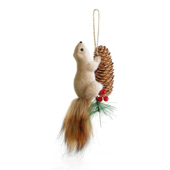 Foam Squirrel Ornament 3D Artificial Squirrel Figurine with Pine Cones Berries Cute Fake Animal Christmas Tree Hanging Decoration for Winter
