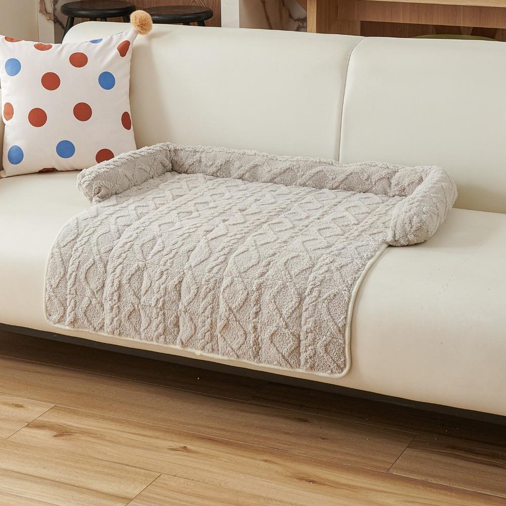 Non-Slip Pet Sofa Bed Wear-resistant Cat Bed Mat Comfortable Pet Plush Blanket  Winter